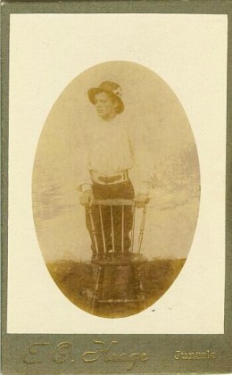 Okänd pojke. Fotograf Erik Olof Krage. Bildkälla Göran Stenmark.